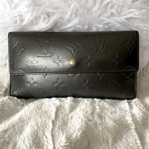 Louis Vuitton Gray Monogram Matt Vernis Wallet